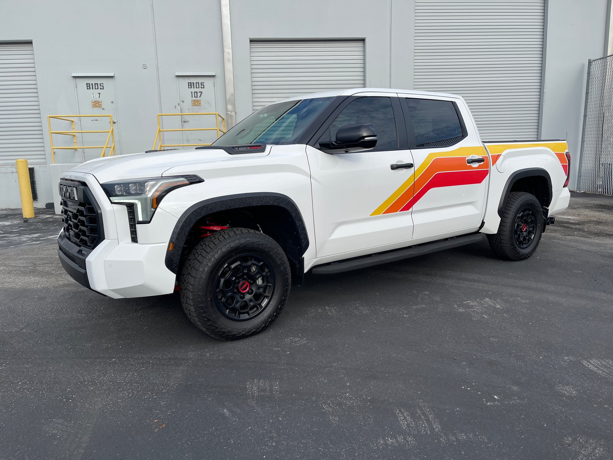 Toyota Tundra Heritage Stripes – Redline Design.tv